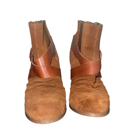 Seychelles Thriller Wedge Booties Size 7 Whiskey Suede Ankle Boots Stacked Heel - Picture 2 of 10